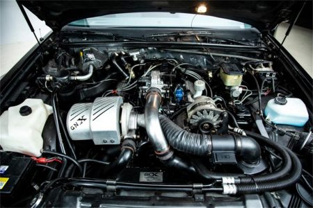 19357208-1987-buick-gnx-std