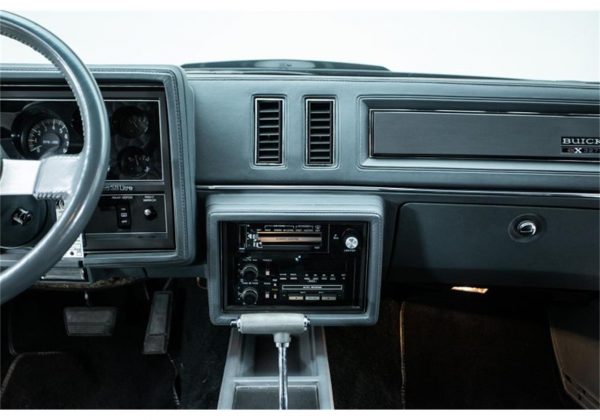 19357233-1987-buick-gnx-std