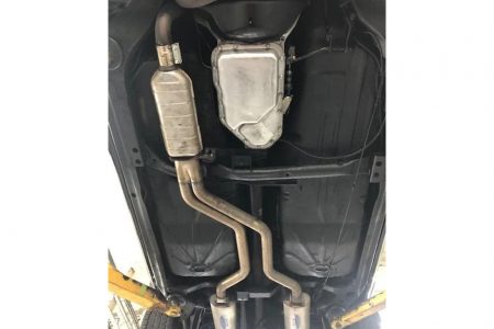 19357330-1987-buick-gnx-std