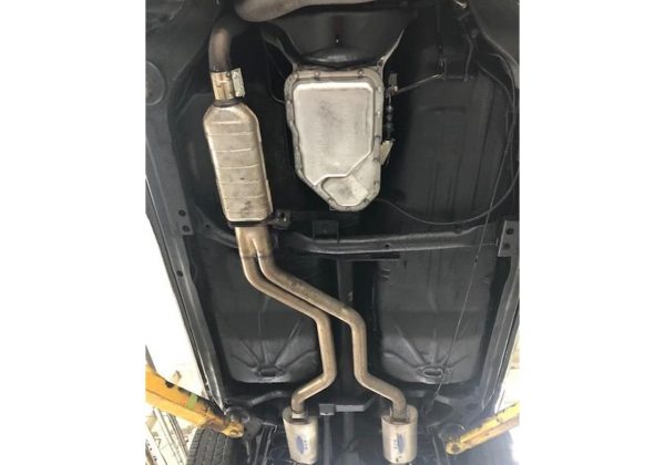 19357330-1987-buick-gnx-std