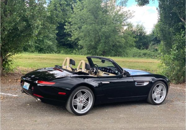 18421209-2003-bmw-z8-std