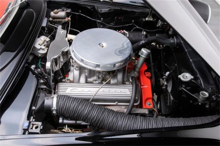 19641348-1957-chevrolet-corvette-std