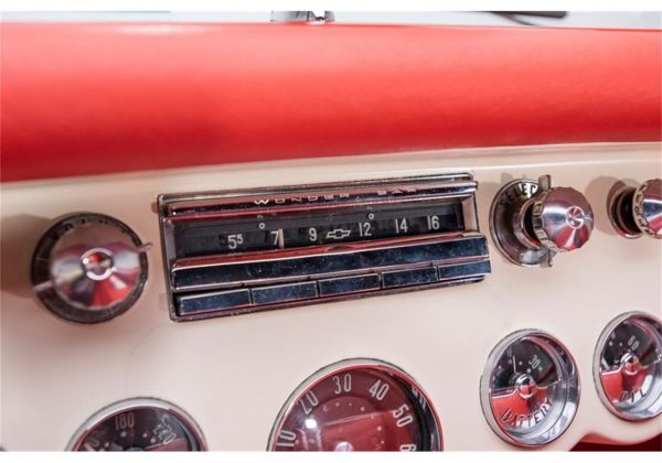 19641354-1957-chevrolet-corvette-std