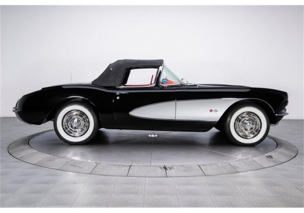 19641361-1957-chevrolet-corvette-std