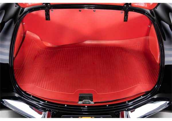 19641385-1957-chevrolet-corvette-std