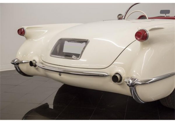 19731261-1954-chevrolet-corvette-std